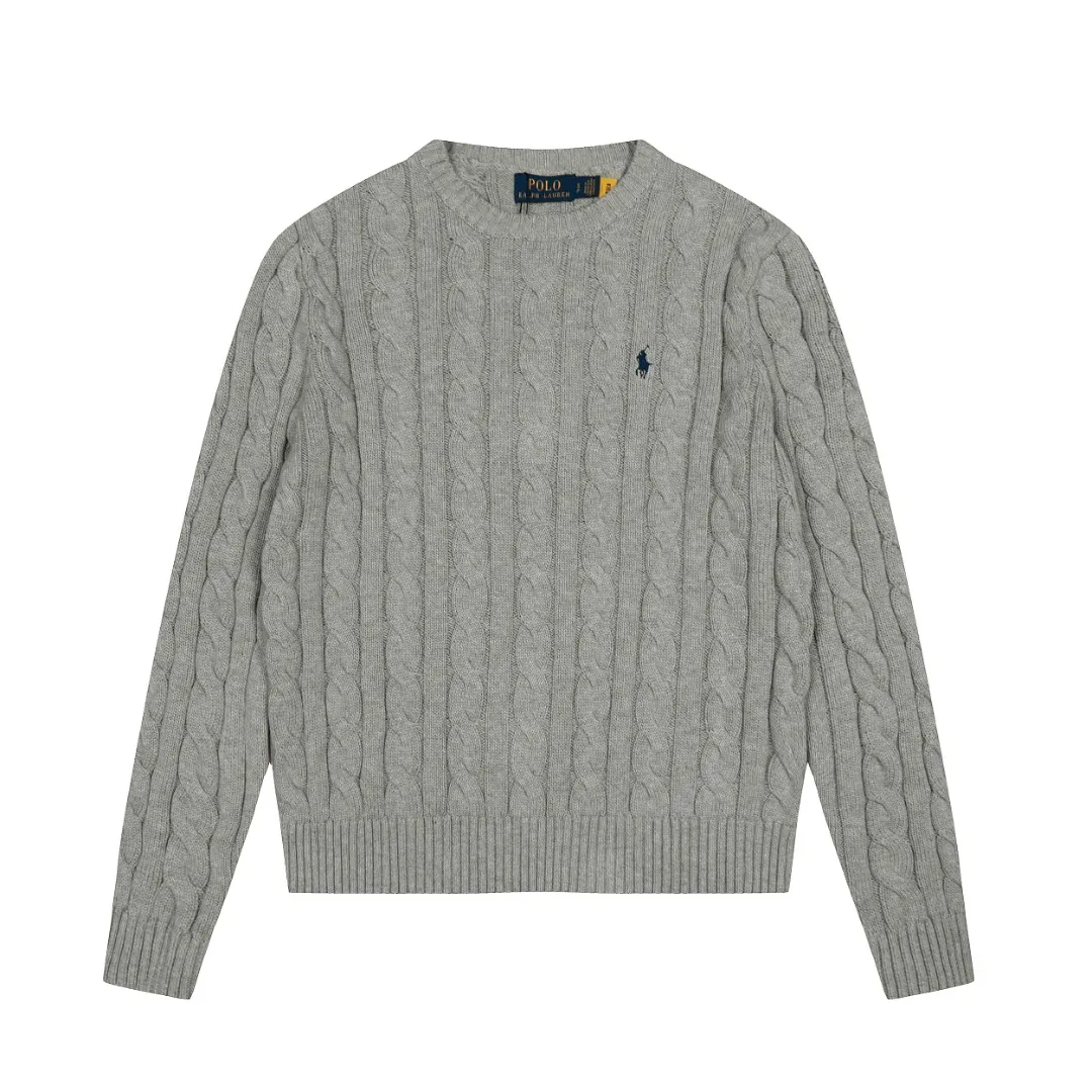 P220 Top quality" Style number: DS012# (not off the shelves all year round) [Ralph Lauren round neck solid color pony embroidered logo twist knitted sweater] ✅Ralph Lauren Ralph Lauren classic basic versatile unisex knitted pullover round neck sweater ✅Main supplier platform live broadcast Wholesale entity Replenish when out of stock Not off the shelf ✅ZP quality 1:1 version Scan the code to enter the GF website Counter quality ✅Detailed quality is the only one in Guangzhou Imported quality cotton yarn, focusing on high-end, cost-effective, good quality needless to say ✅The version is restored to the original order, the maximum size can be worn up to 190 pounds, loose, comfortable and stress-free ✅The upper body is simple and easy to match, ootd must-have style, good-looking clothes are never picky, a must-have in couples' wardrobes.